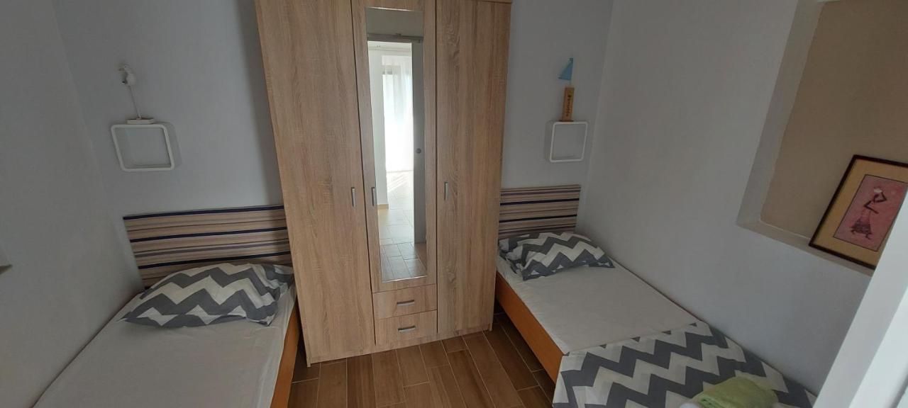 Apartman Raus Sabunike ปริฟลากา ภายนอก รูปภาพ
