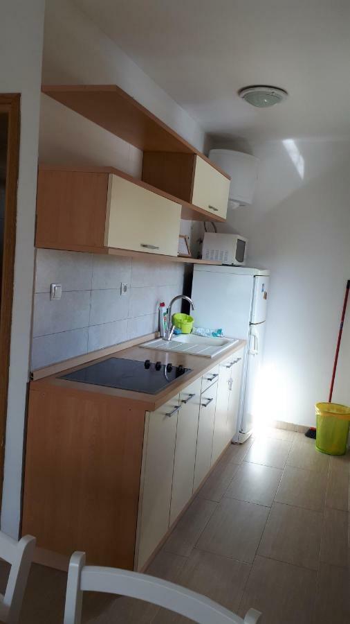 Apartman Raus Sabunike ปริฟลากา ภายนอก รูปภาพ
